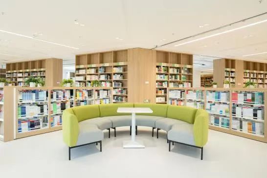 深圳中学实验高中图书馆