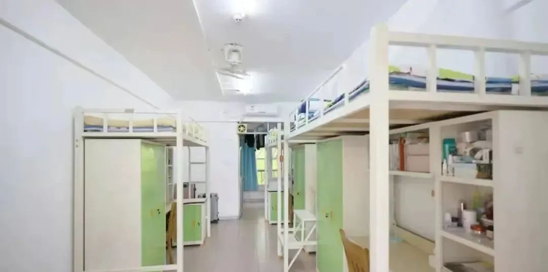 松岗中学宿舍