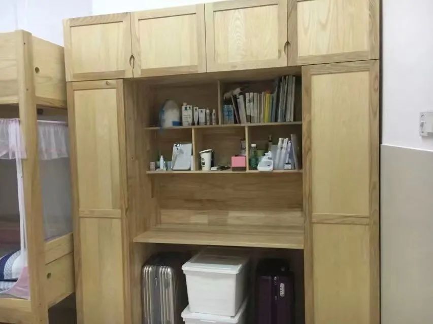 南山外国语学校(集团)高级中学宿舍