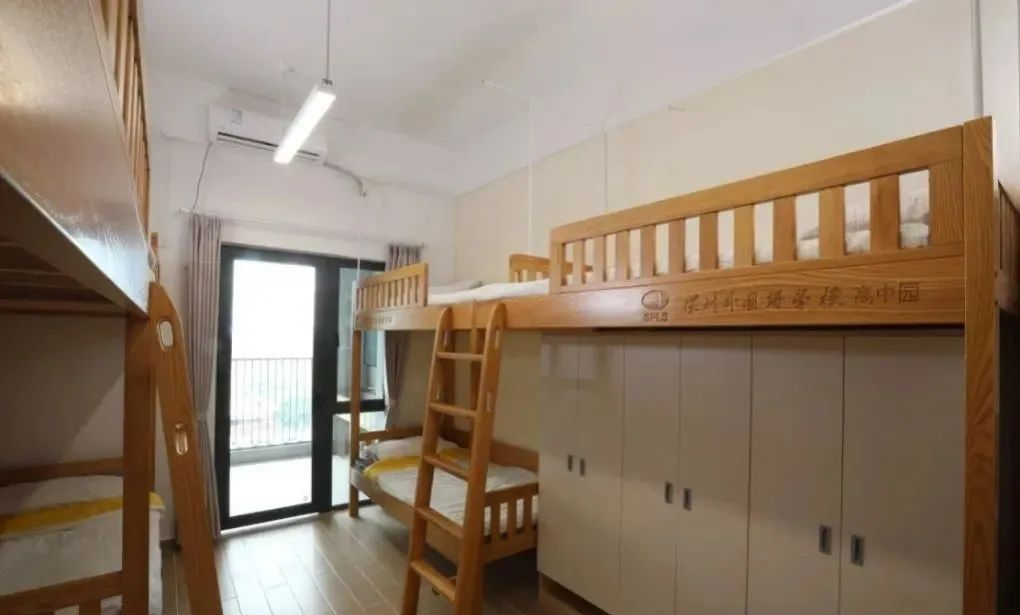 深圳外国语学校博雅高中宿舍