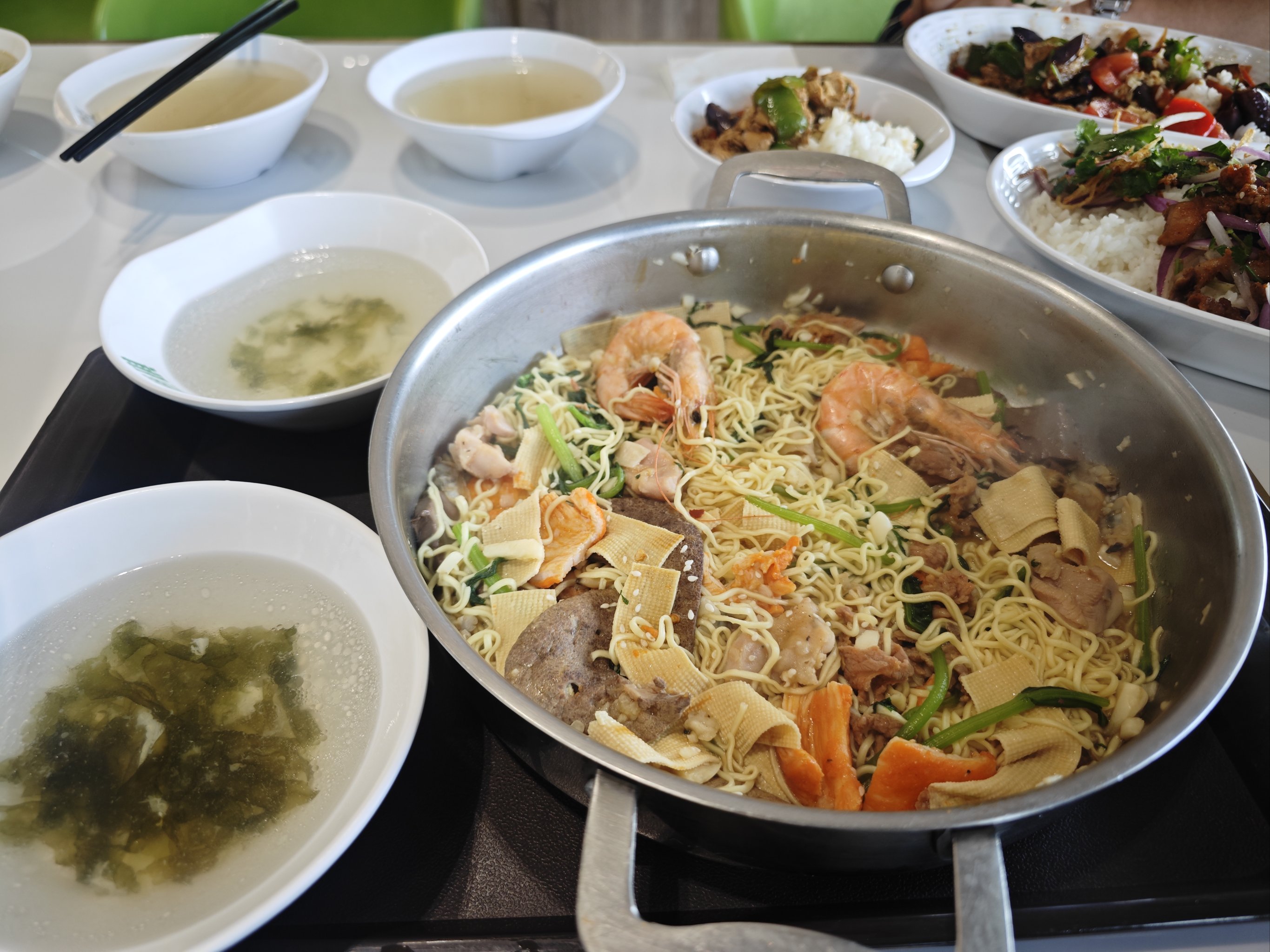 深圳北理莫斯科大学附属实验中学食堂