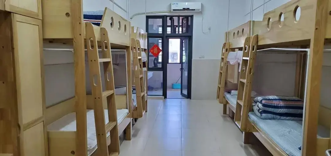 南山外国语学校(集团)高级中学宿舍