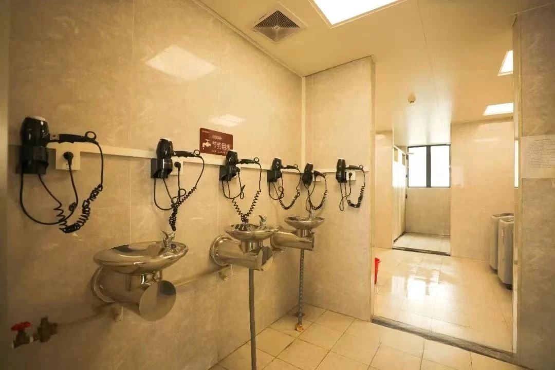 深圳市艺术高中宿舍